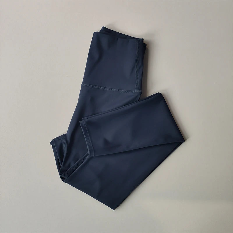 High-Waist Nude Leggings with Pockets