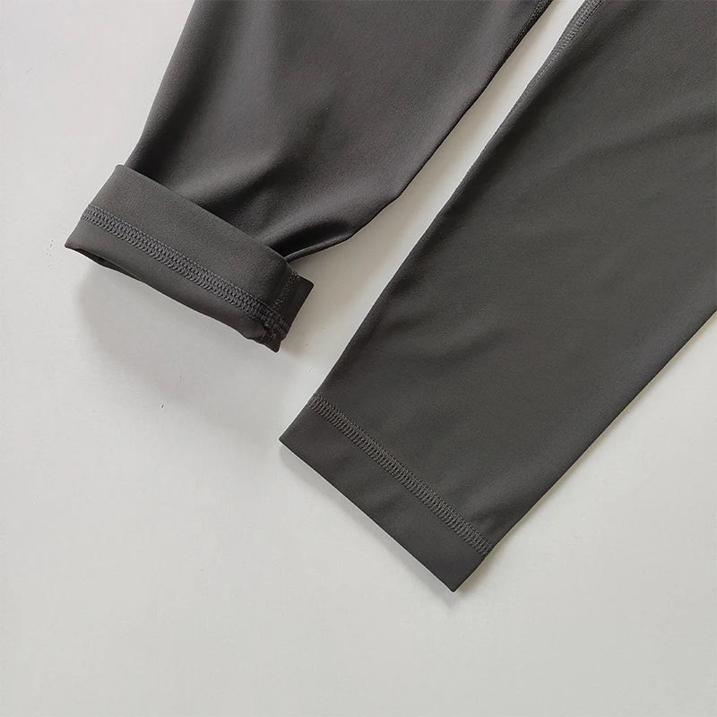 High-Waist Nude Leggings with Pockets