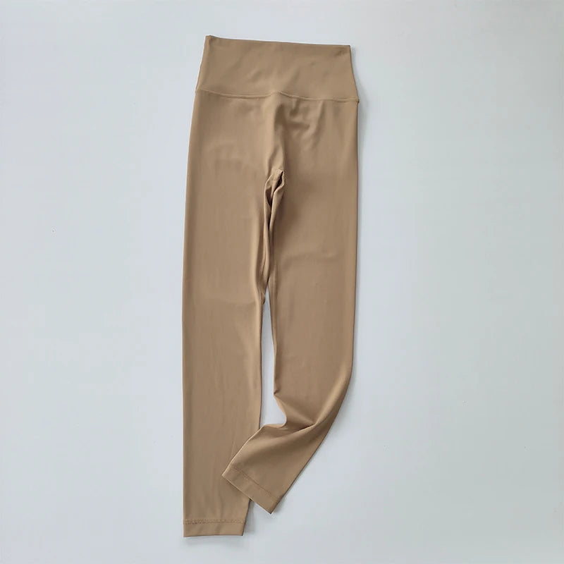 High-Waist Nude Leggings with Pockets