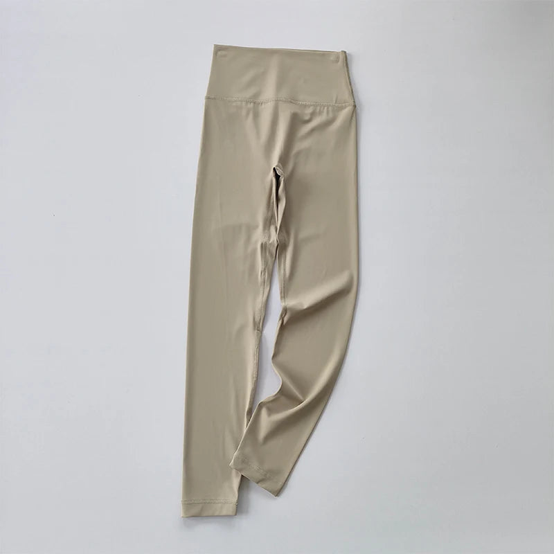 High-Waist Nude Leggings with Pockets