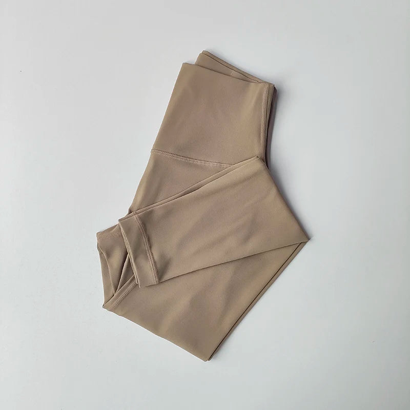 High-Waist Nude Leggings with Pockets
