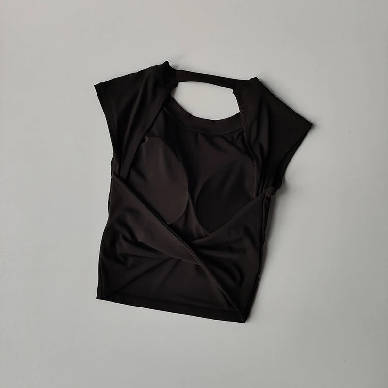 Detailed backless top