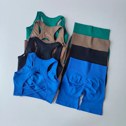 Set – Hip-Lifting Shorts & Beautiful Back Sports Bra