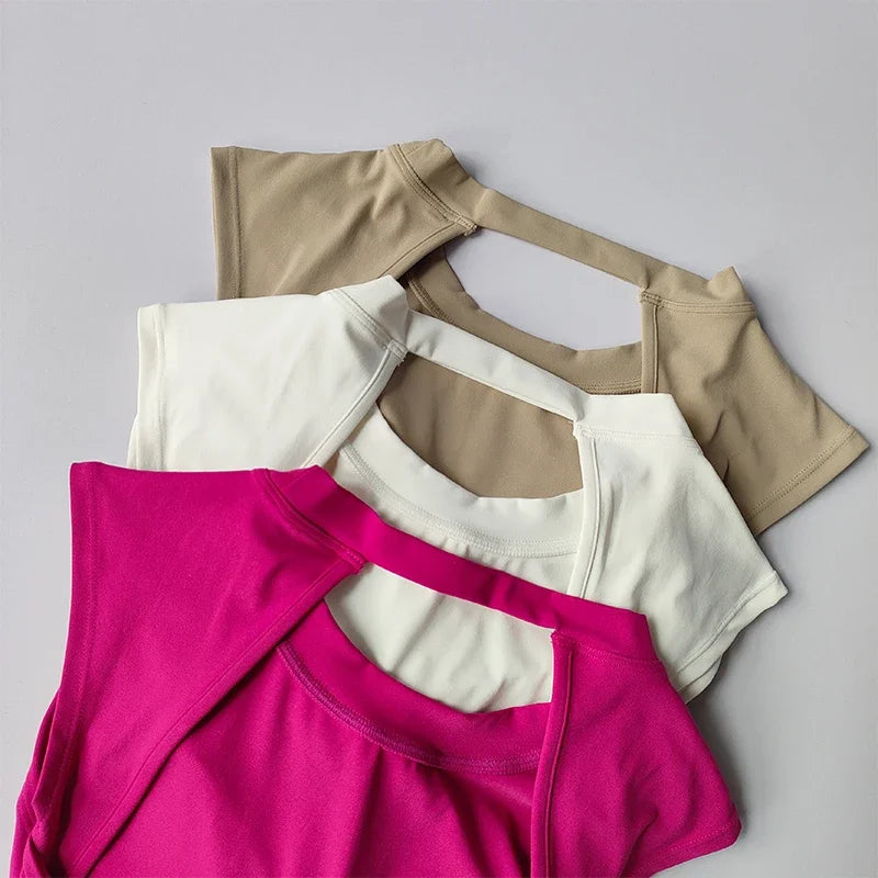 Detailed backless top