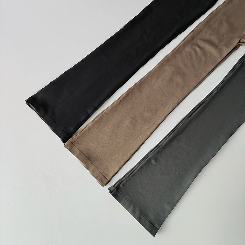 High-Waisted Flared Leggings, Compression Fit.